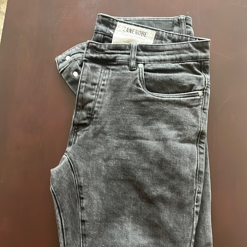 Zanerobe jeans.
